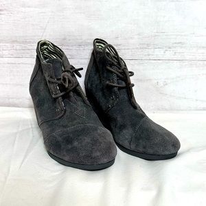 TOMS Kala Suede Wedge Ankle Boots Size 6